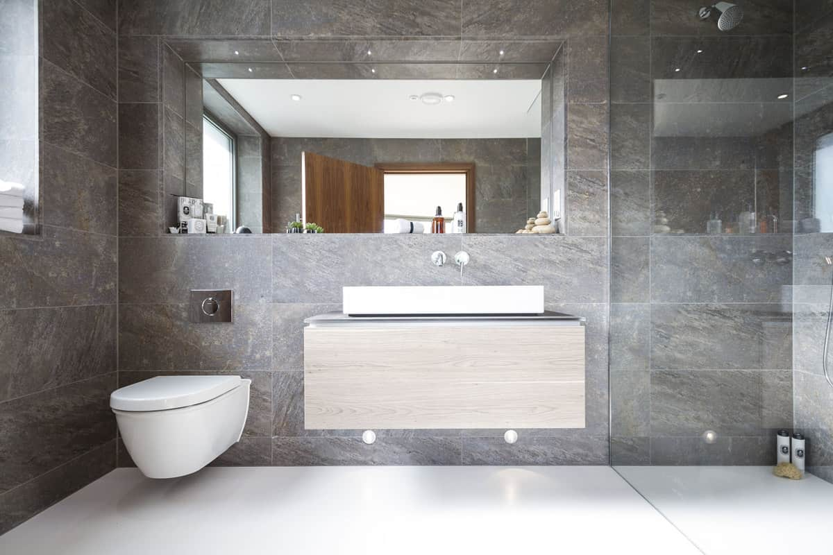 Bathroom Large Tiles Design